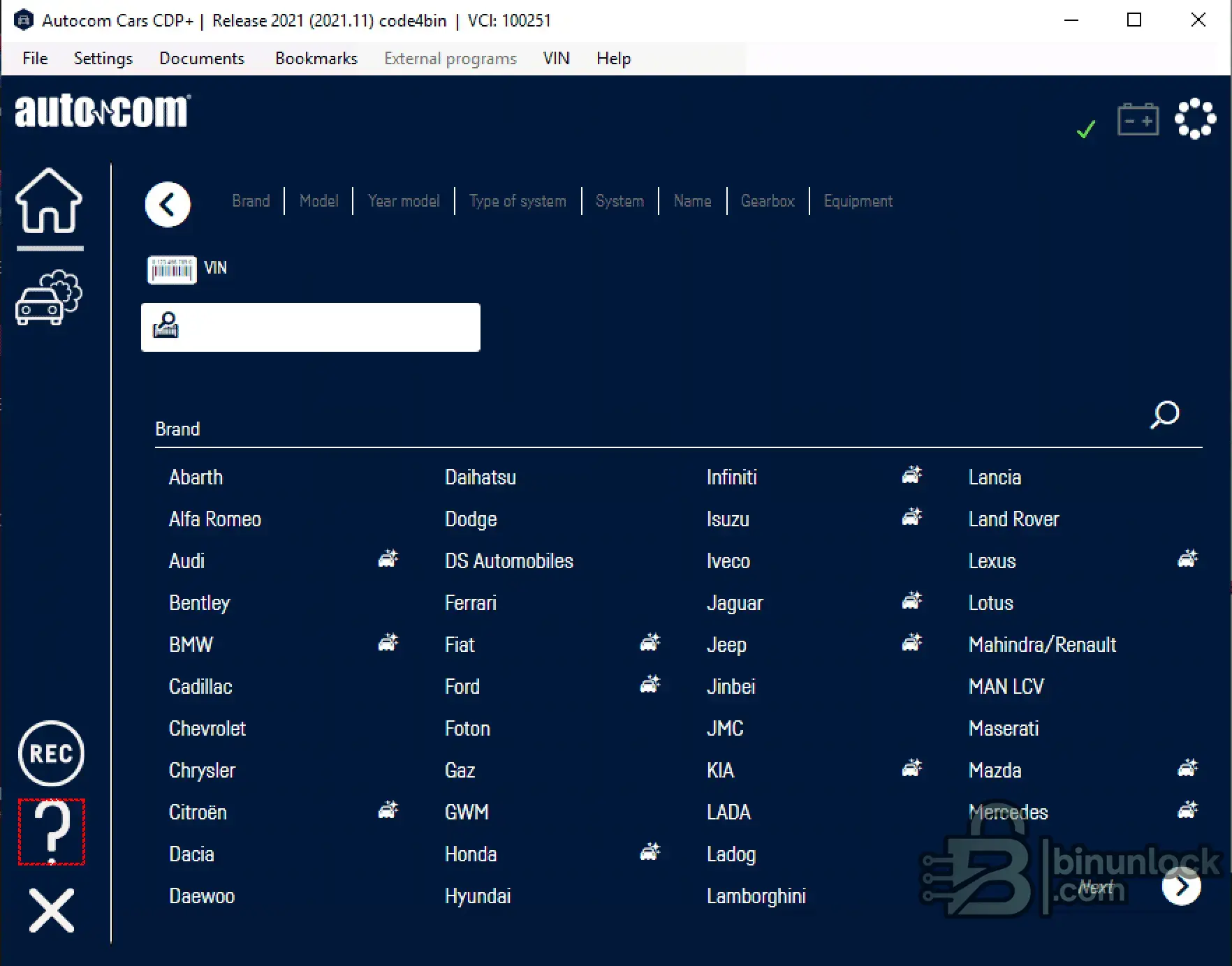 Autocom 2021.11 main screen showing Cars & Trucks brand menu for diagnostics